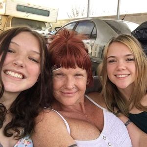 Meet your Posher, Jeannine